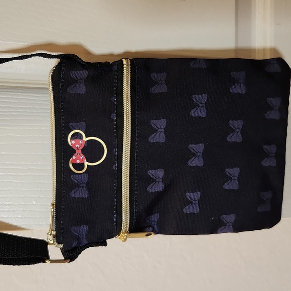 Loungefly Handbags - Loungefly Disney Minnie Mouse Crossbody Bag